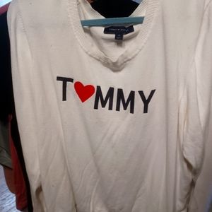 White Tommy Hilfiger top